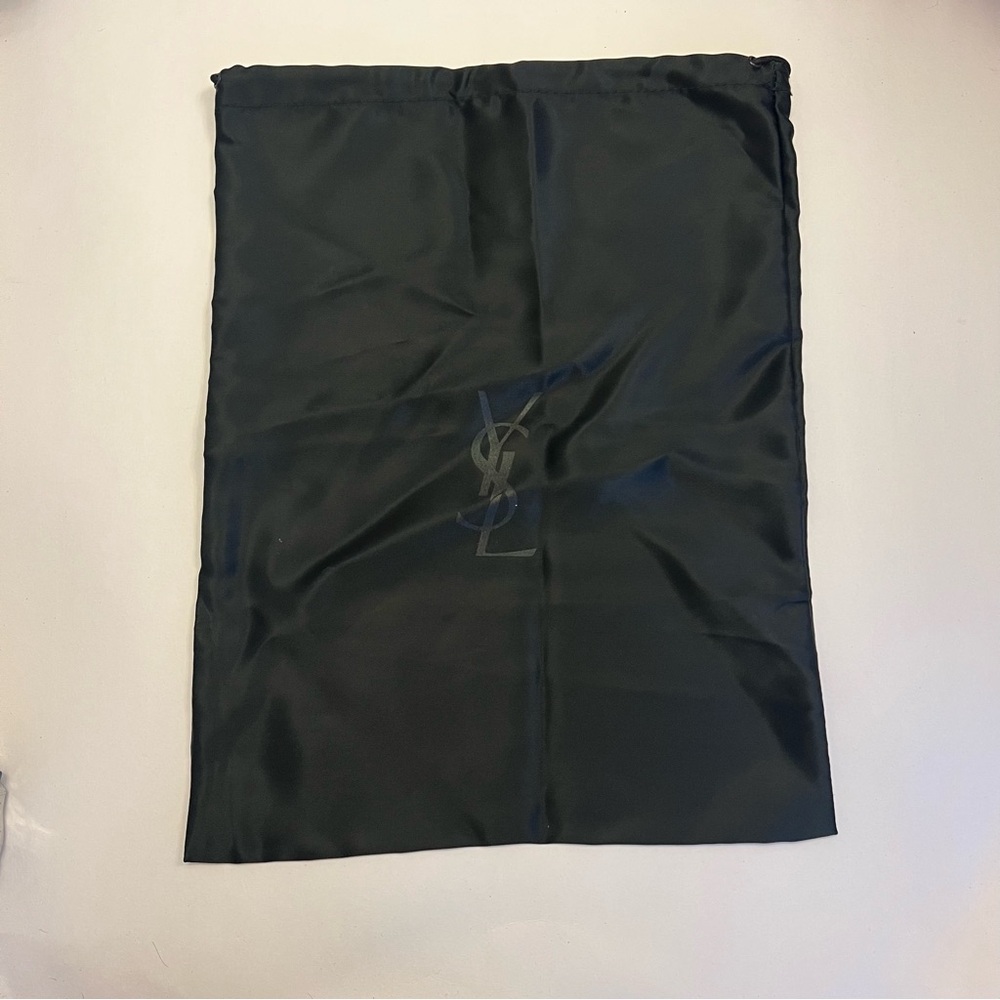 YSL Saint Lauren Black DustBag (13.5x10, excellent condition)‎